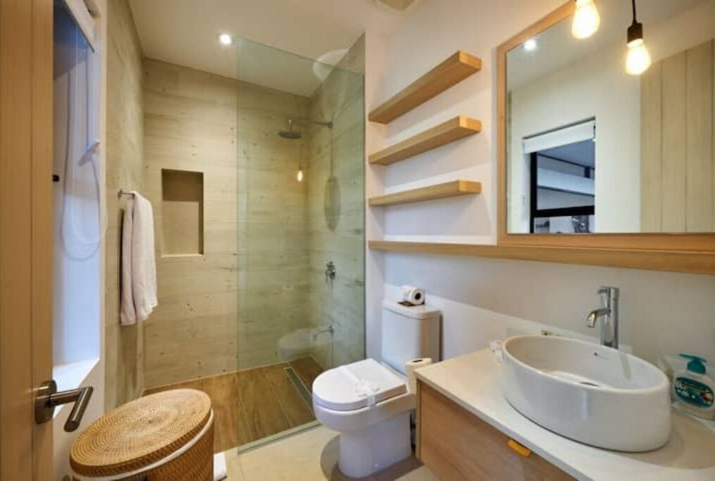 Photo of Bathroom in Playa Langosta