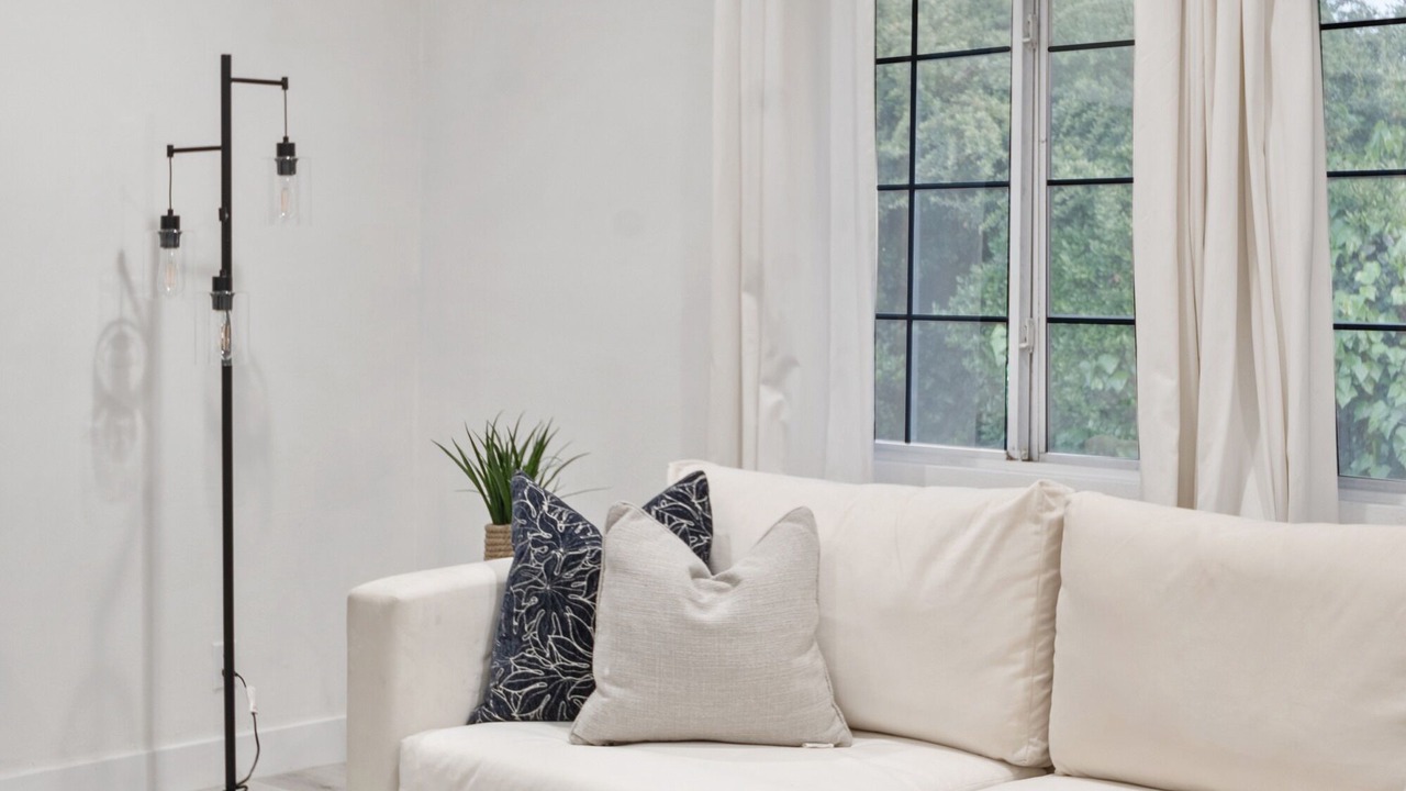 Photo of Livingroom in Topanga