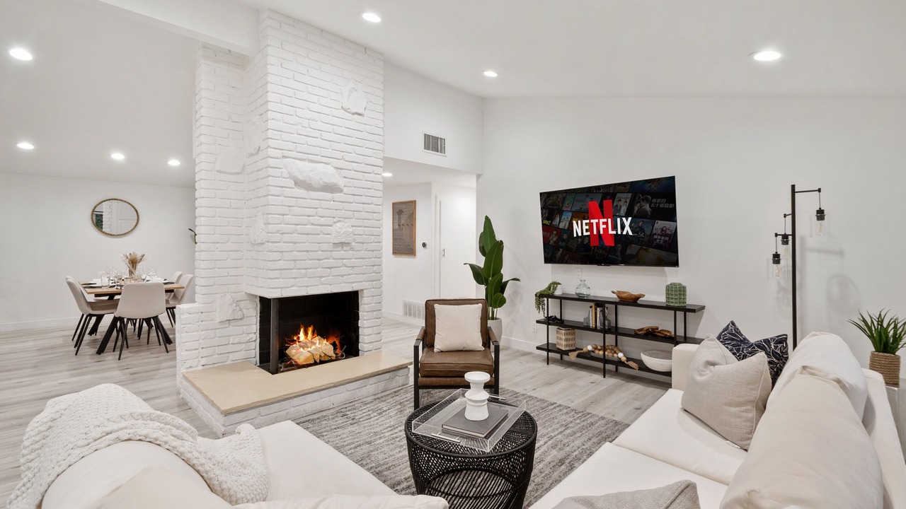 Photo of Livingroom in Topanga