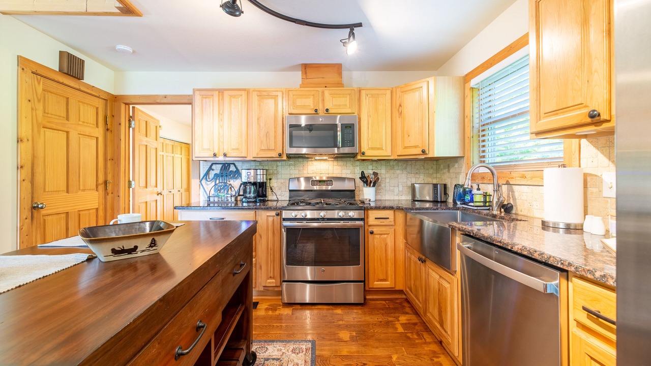 Photo of Kitchen in Wears Valley