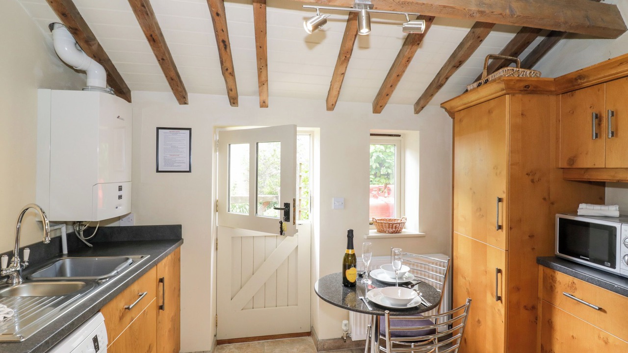 Photo of Kitchen in Halford