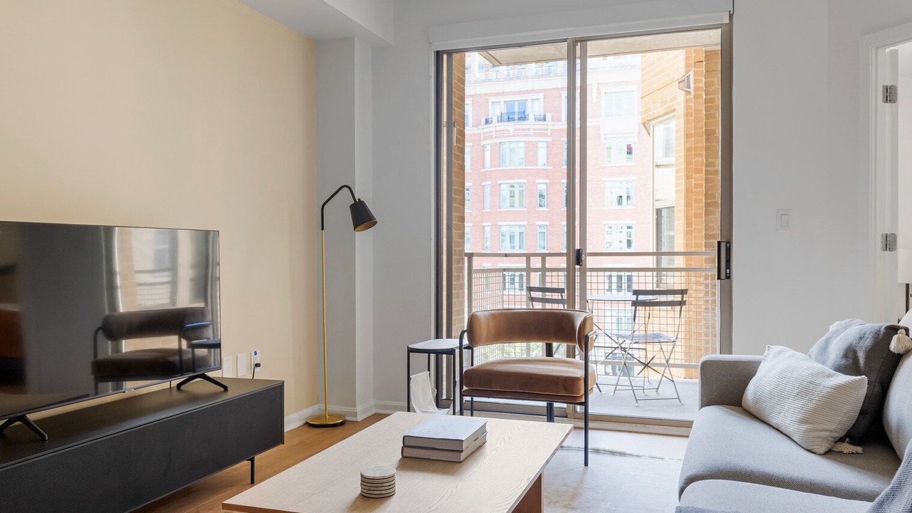 Photo of Livingroom in Cardozo