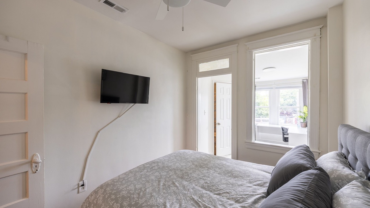 Photo of Bedroom in Petworth