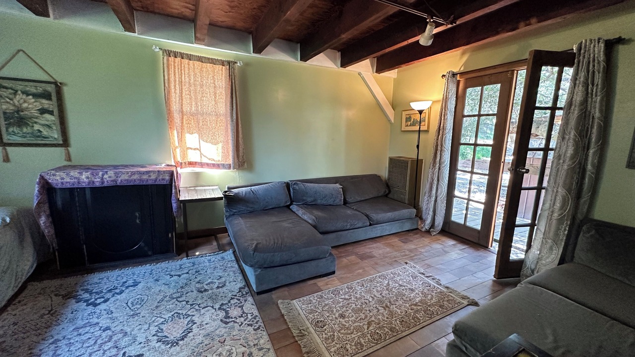 Photo of Livingroom in Topanga