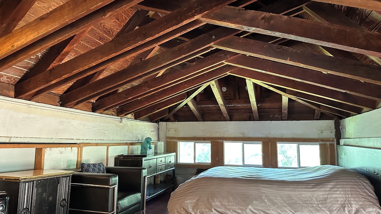 Photo of Bedroom in Topanga