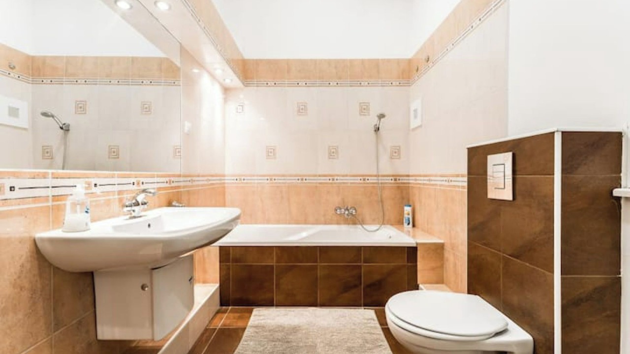 Photo of Bathroom in Csarnok negyed