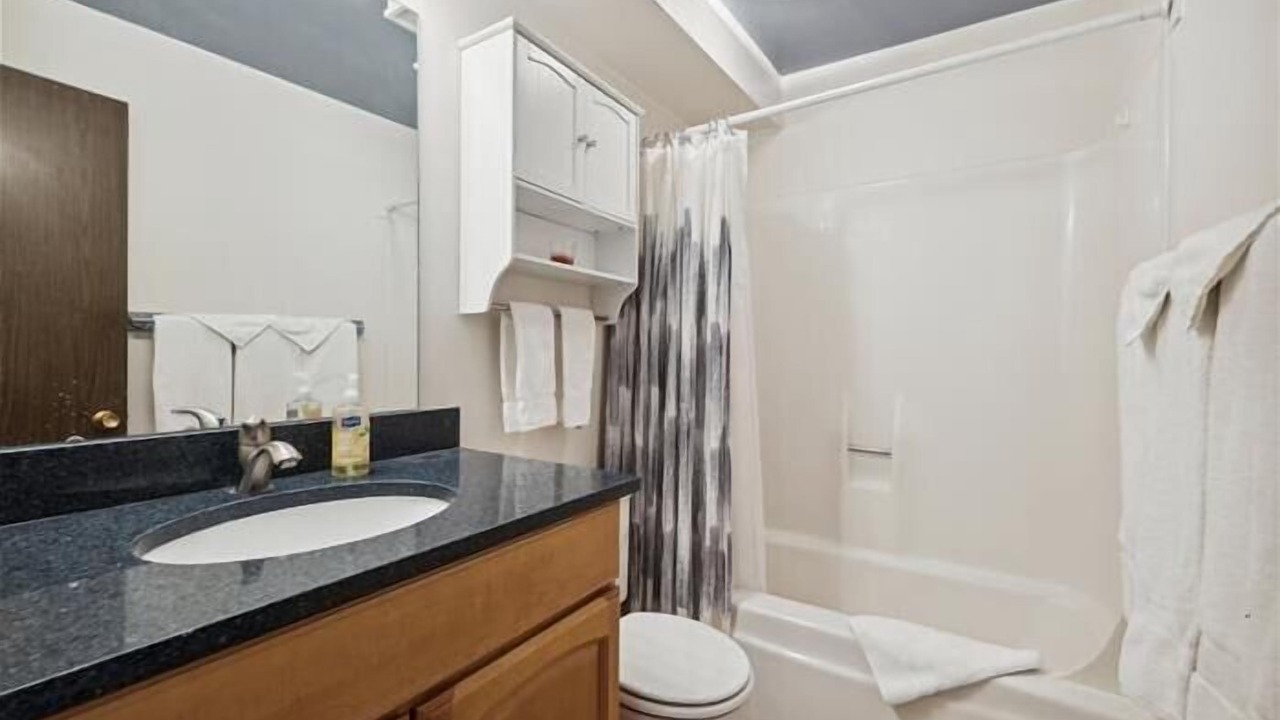 Photo of Bathroom in Historic District