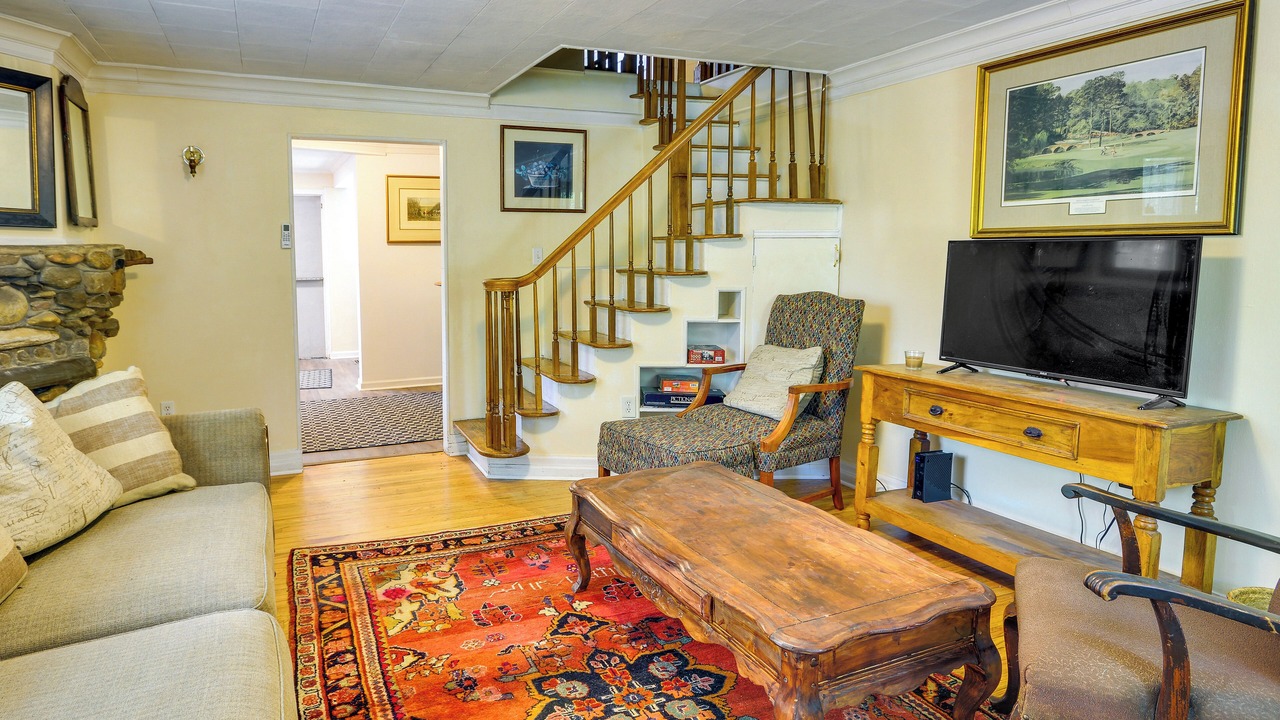 Photo of Livingroom in Salisbury