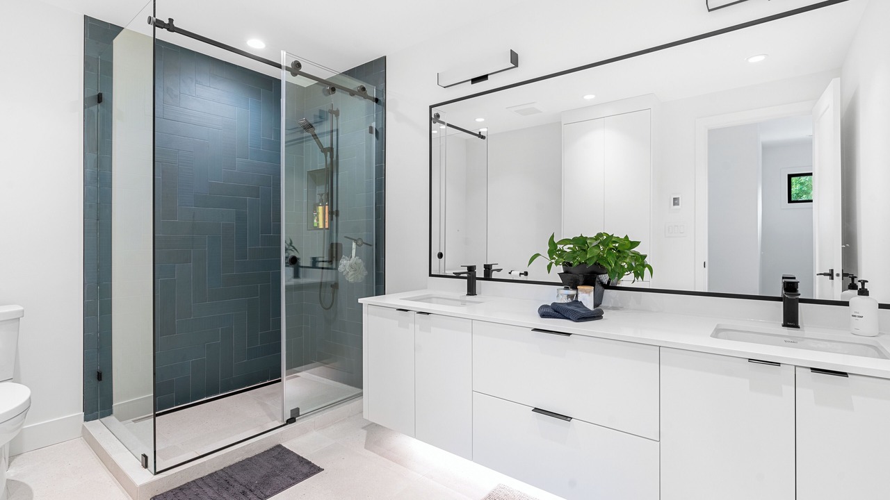 Photo of Bathroom in Pemberton Heights