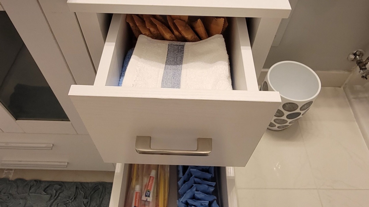 Photo of Bathroom in Connecticut Ave - K Street