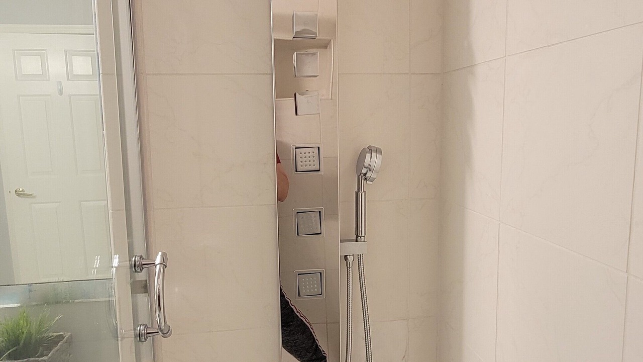 Photo of Bathroom in Connecticut Ave - K Street