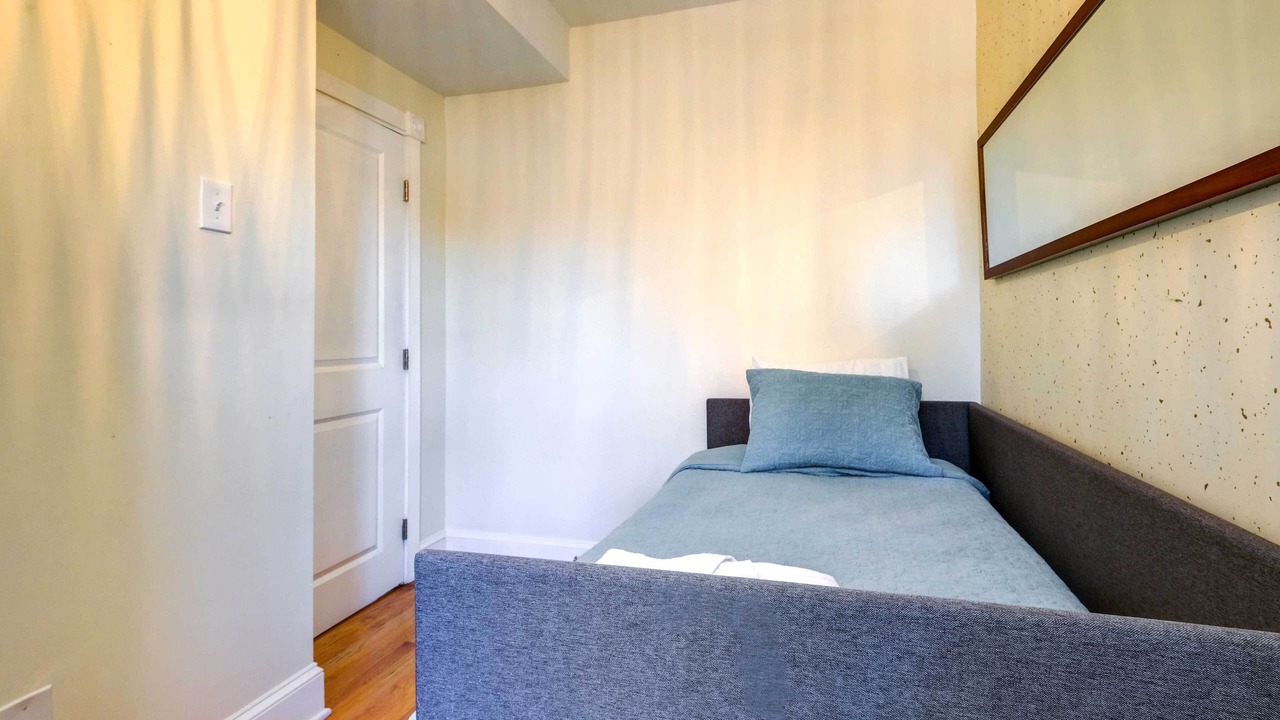 Photo of Bedroom in Northeast