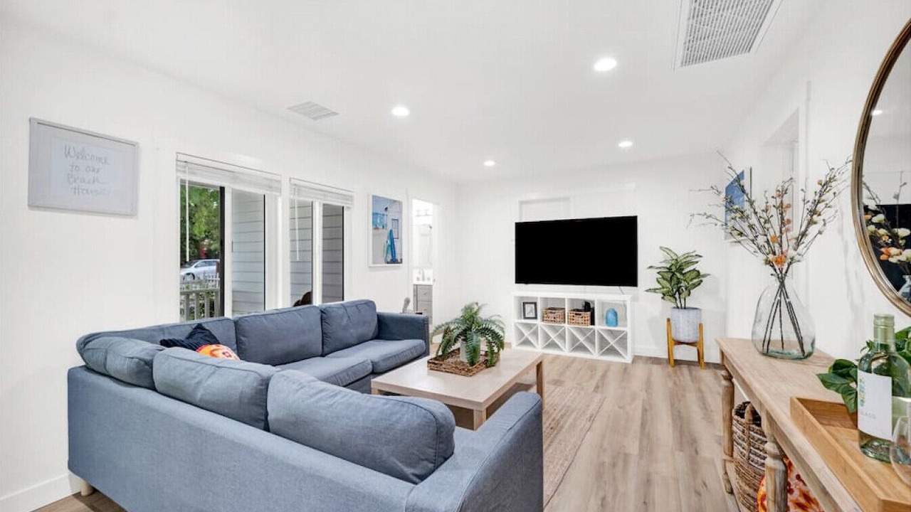 Photo of Bedroom in Thousand Oaks