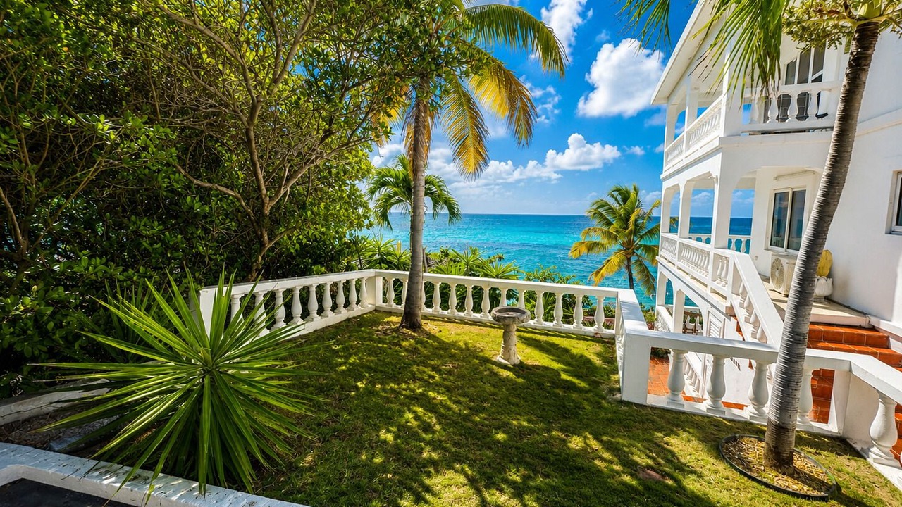 Photo of Patio Balcony in Island Harbour
