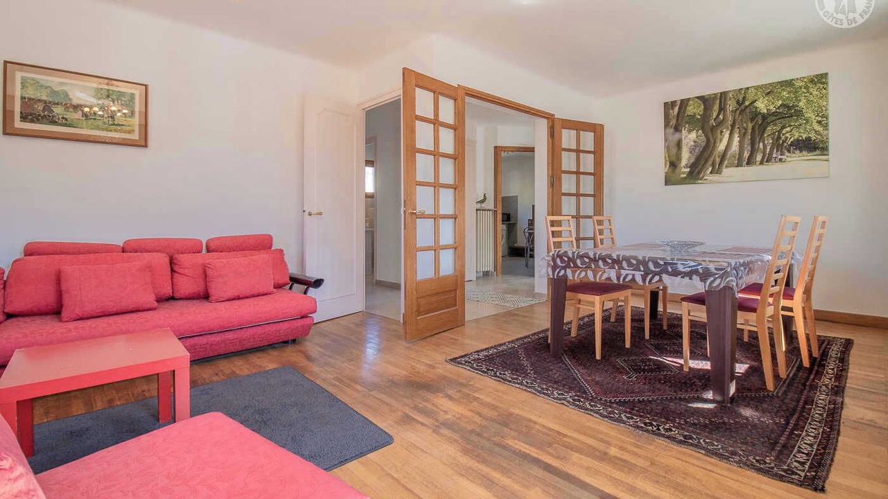 Photo of Livingroom in Albertville
