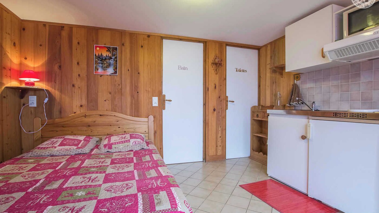 Photo of Bedroom in Allondaz