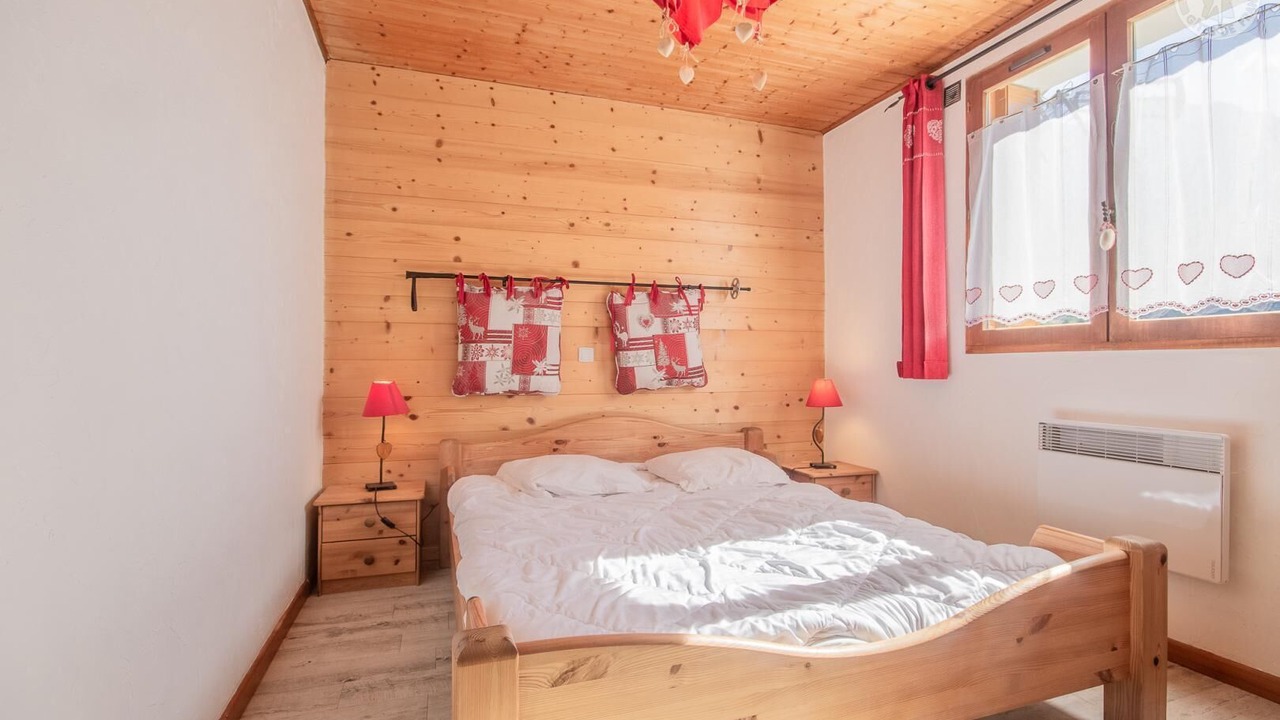 Photo of Bedroom in Hauteluce