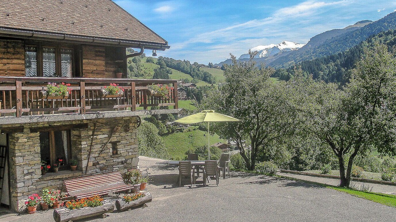 Photo of Patio Balcony in Saint-Nicolas-la-Chapelle
