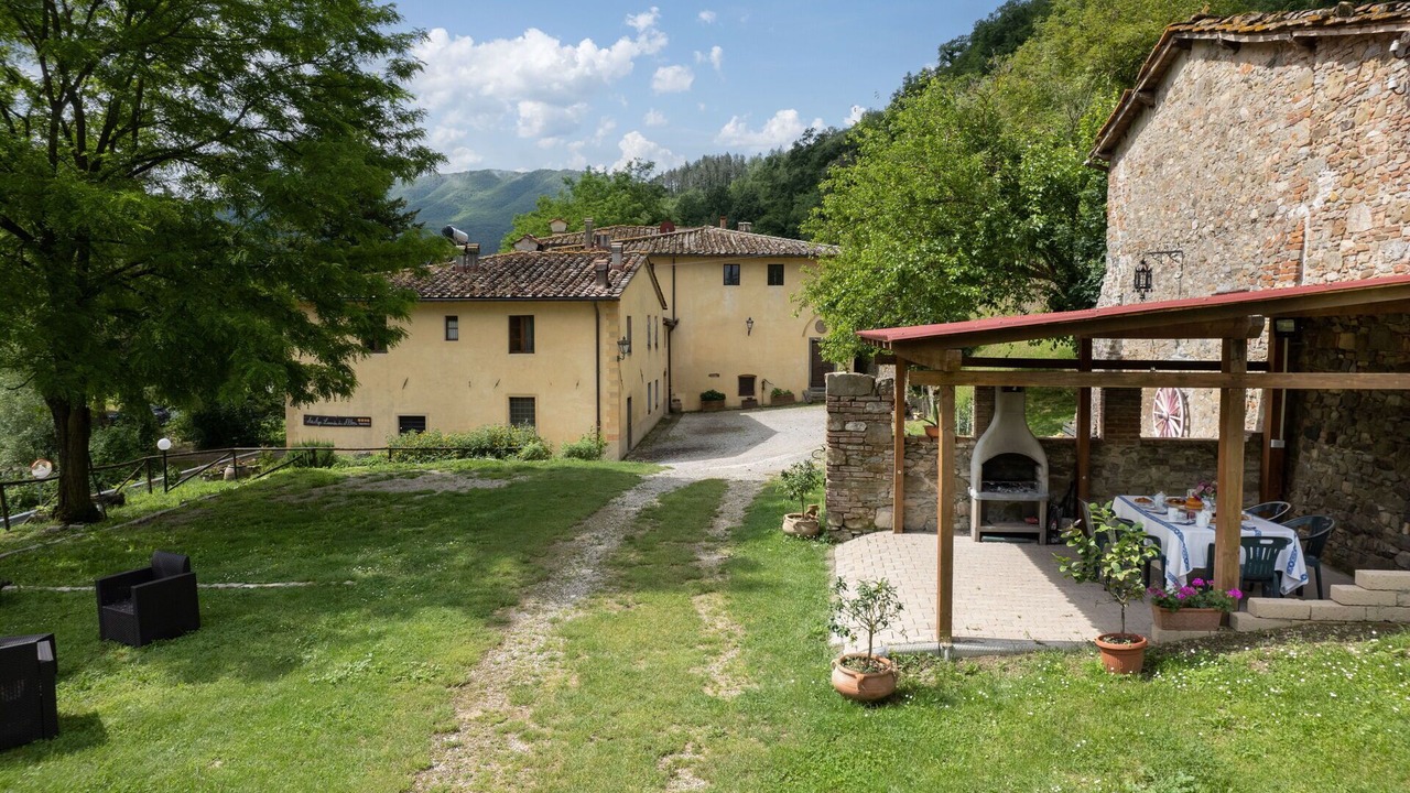 Photo of Patio Balcony in Borgo San Lorenzo