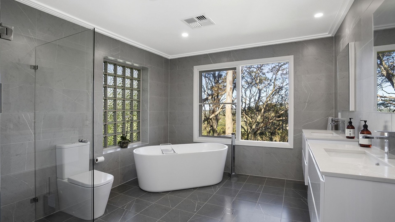 Photo of Bathroom in Whale Beach