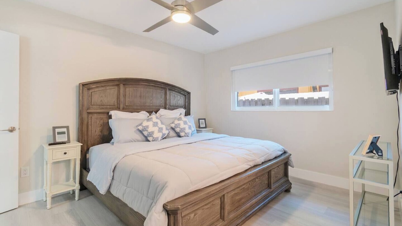 Photo of Bedroom in Lake Ridge