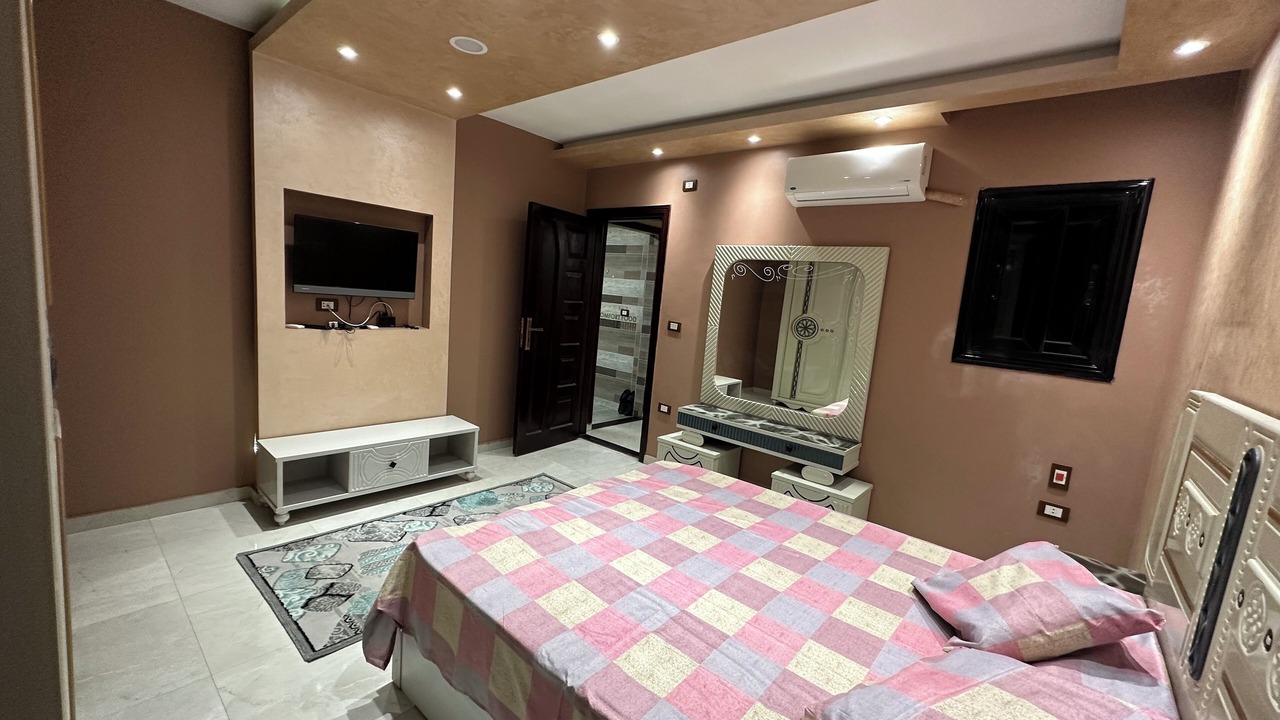 Photo of Bedroom in Kafrat al Jabal
