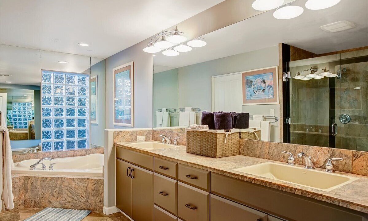 Photo of Bathroom in Ventura