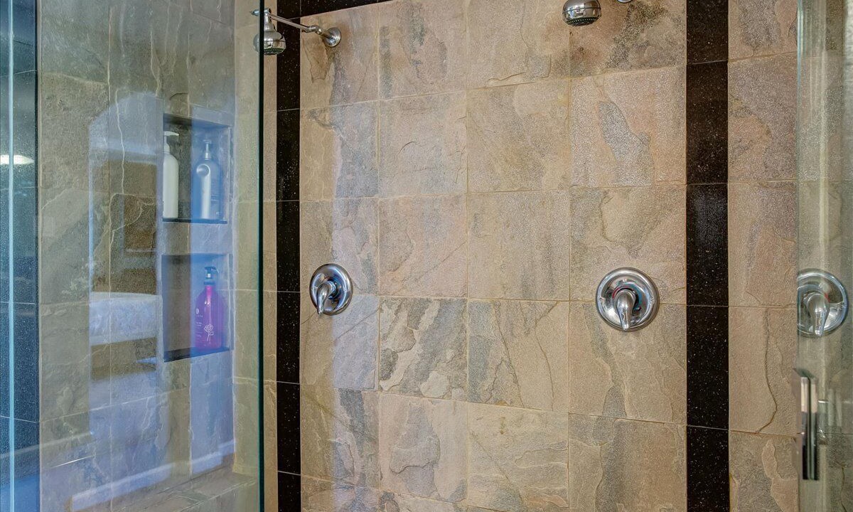 Photo of Bathroom in Ventura
