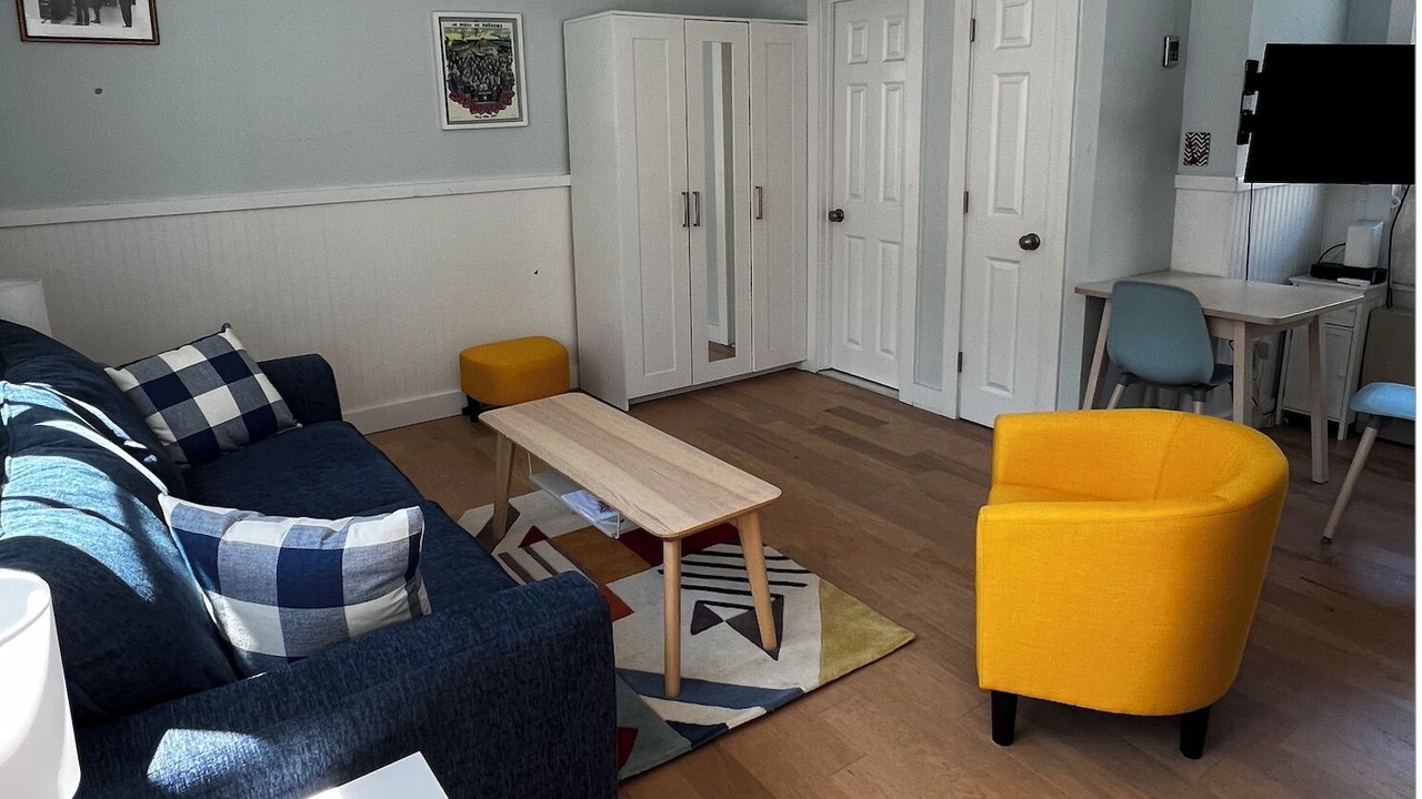 Photo of Livingroom in Provincetown
