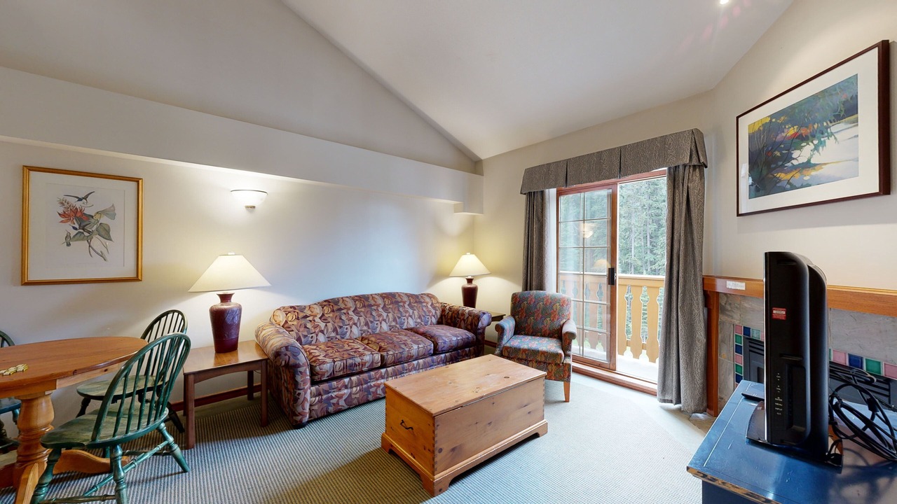 Photo of Livingroom in Sun Peaks