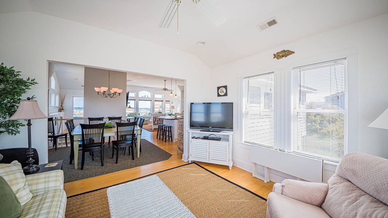 Photo of Bedroom in Carolina Dunes