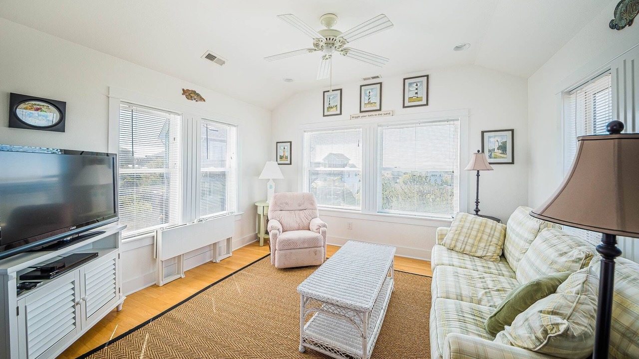 Photo of Bedroom in Carolina Dunes
