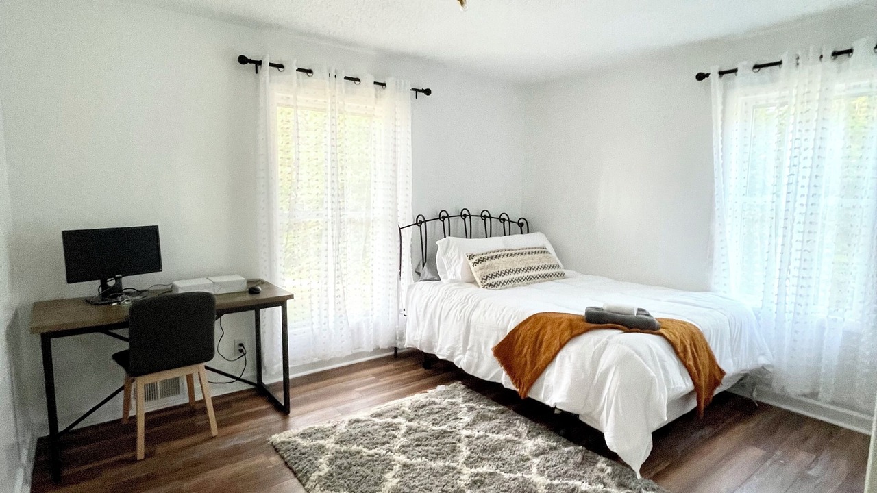 Photo of Bedroom in Boomer
