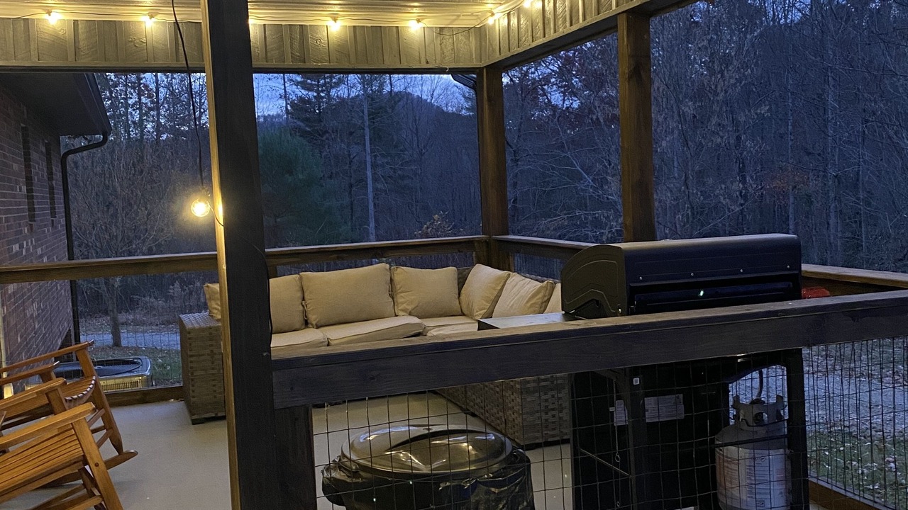 Photo of Patio Balcony in Boomer