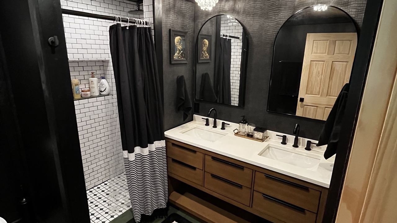 Photo of Bathroom in Elmira