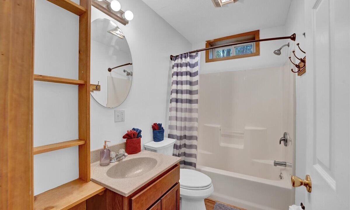 Photo of Bathroom in Lake Harmony Estates