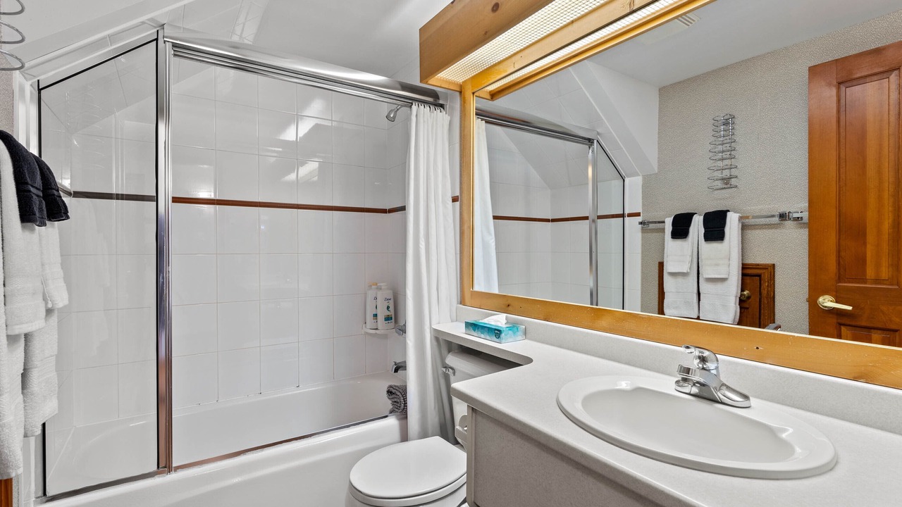Photo of Bathroom in Sun Peaks