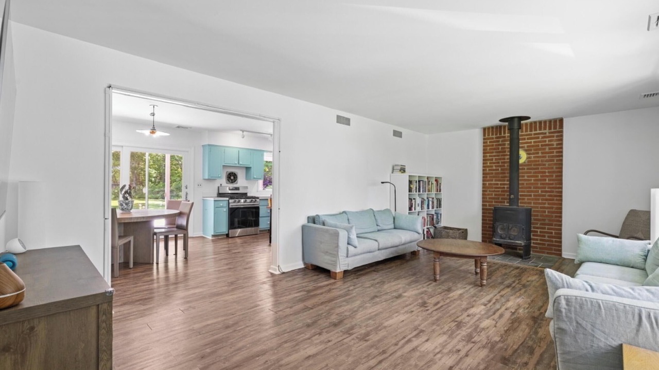 Photo of Livingroom in Springs