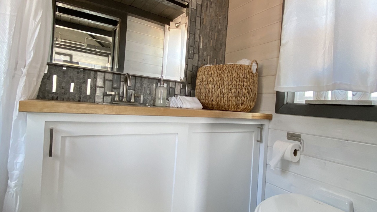 Photo of Bathroom in Hildale