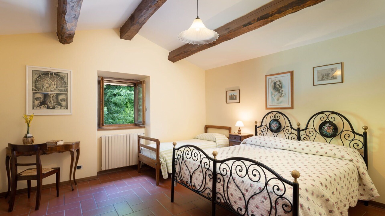 Photo of Bedroom in Subbiano