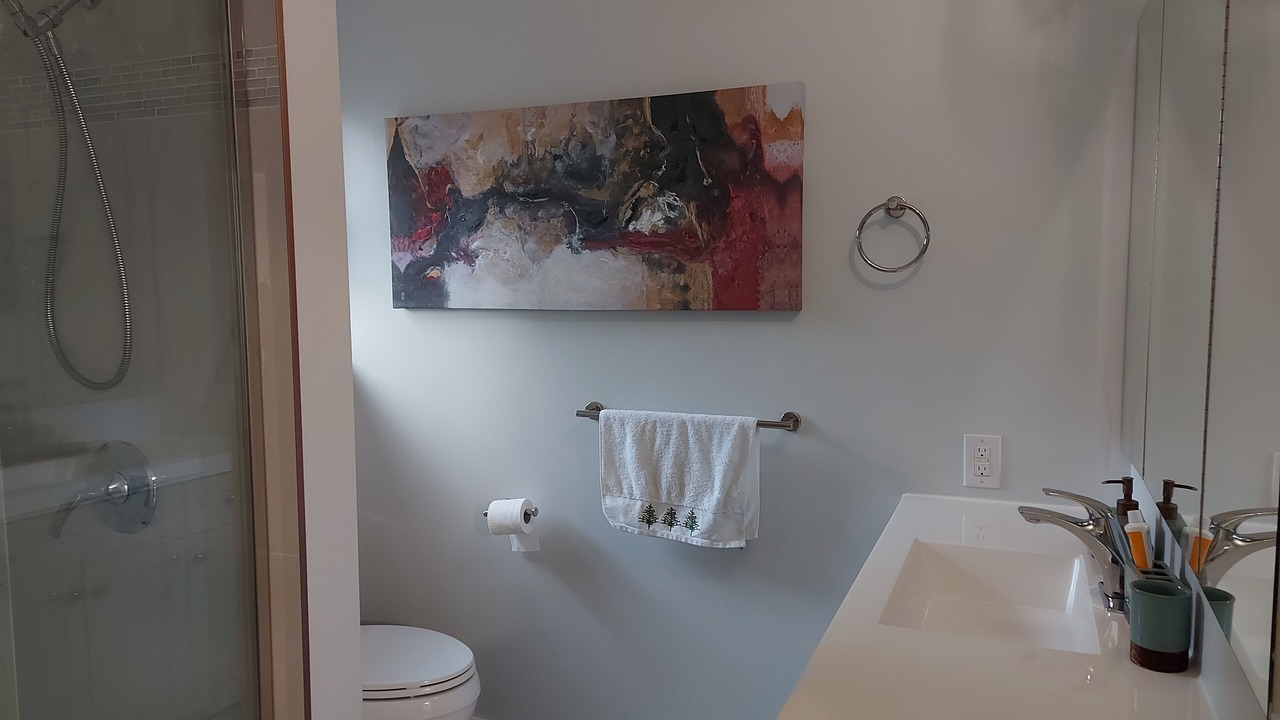 Photo of Bathroom in Canyon Heights