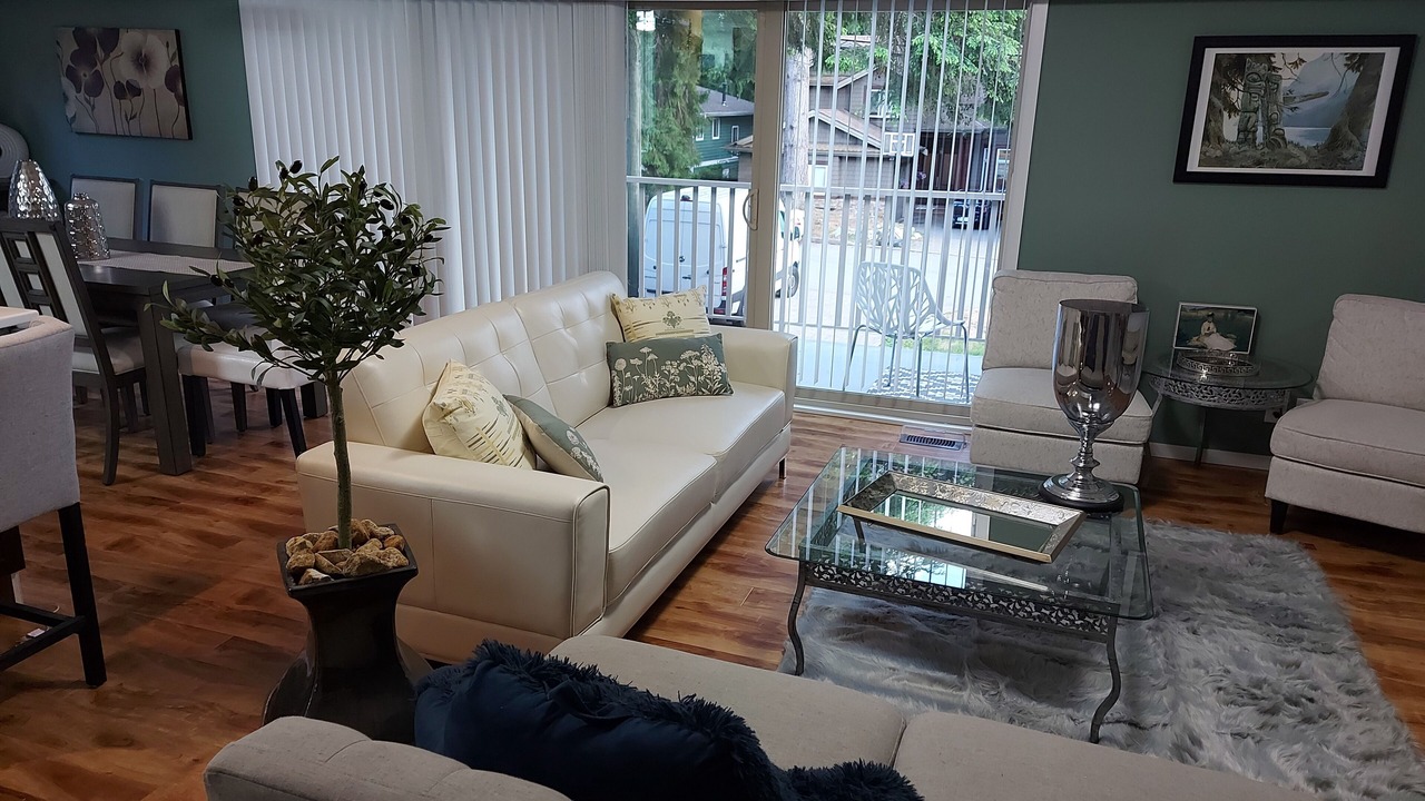 Photo of Livingroom in Canyon Heights