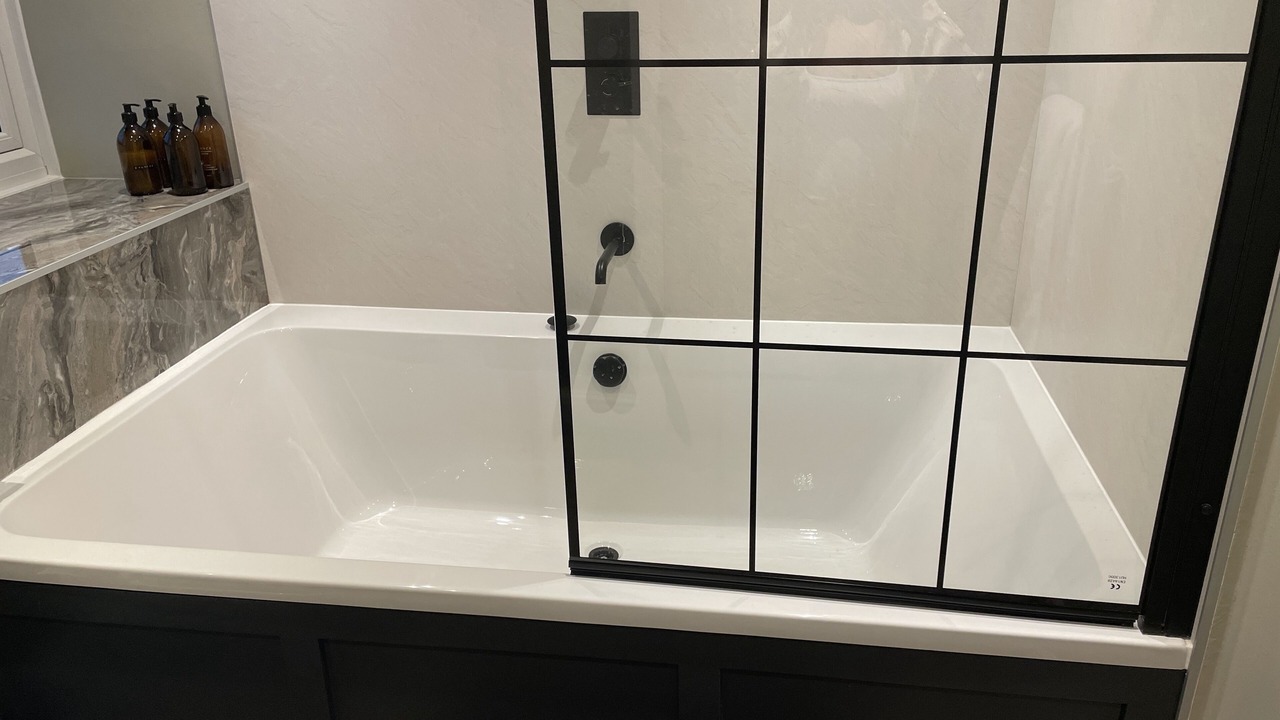 Photo of Bathroom in Long Marston