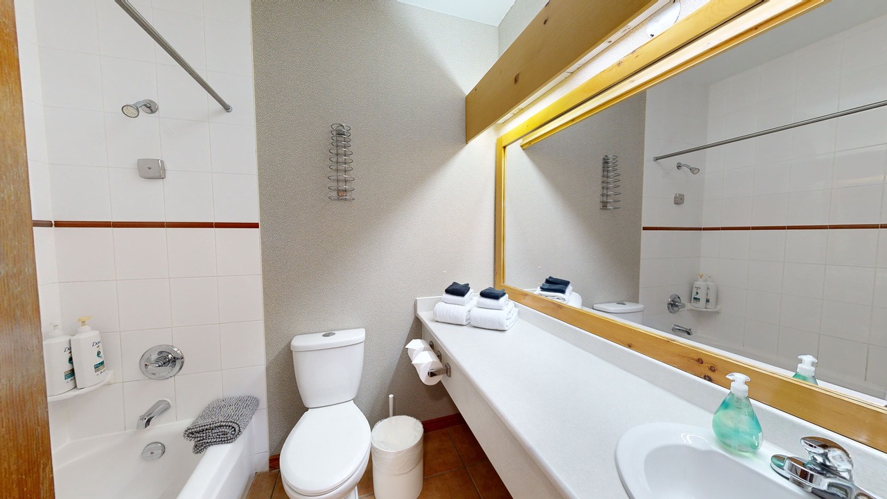 Photo of Bathroom in Sun Peaks