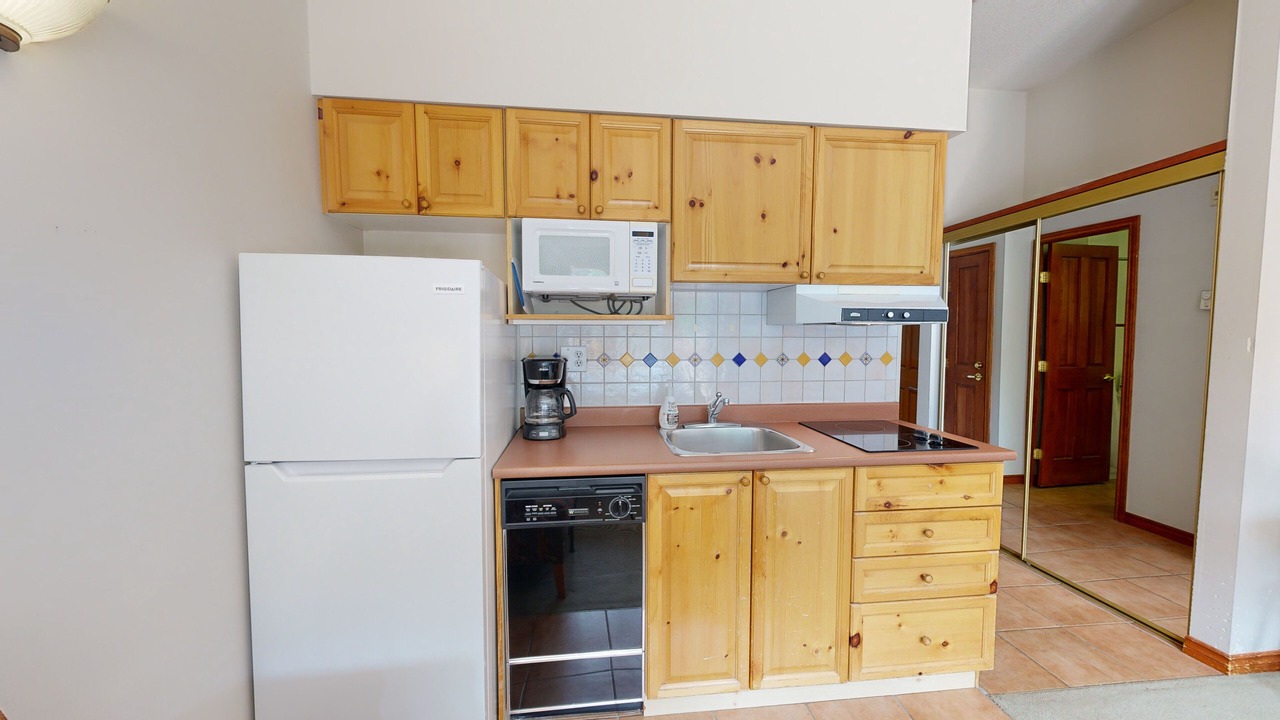 Photo of Kitchen in Sun Peaks