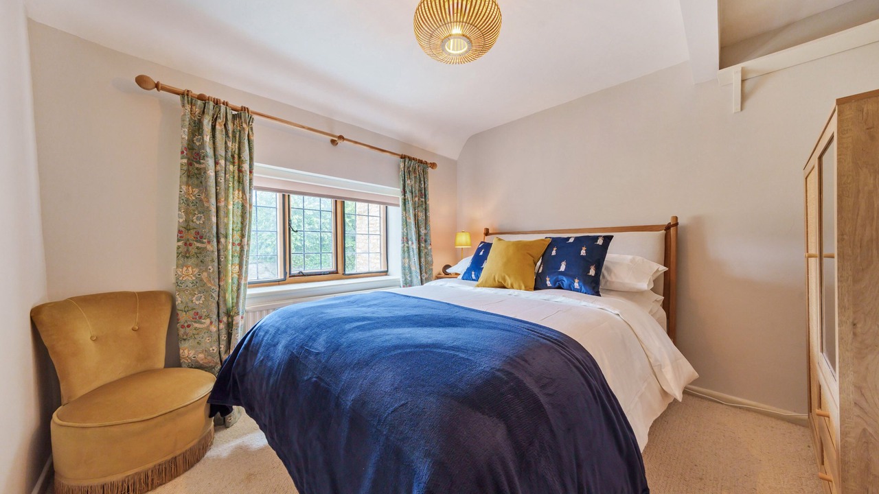 Photo of Bedroom in Enstone