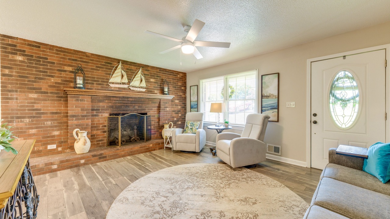 Photo of Livingroom in Arlington
