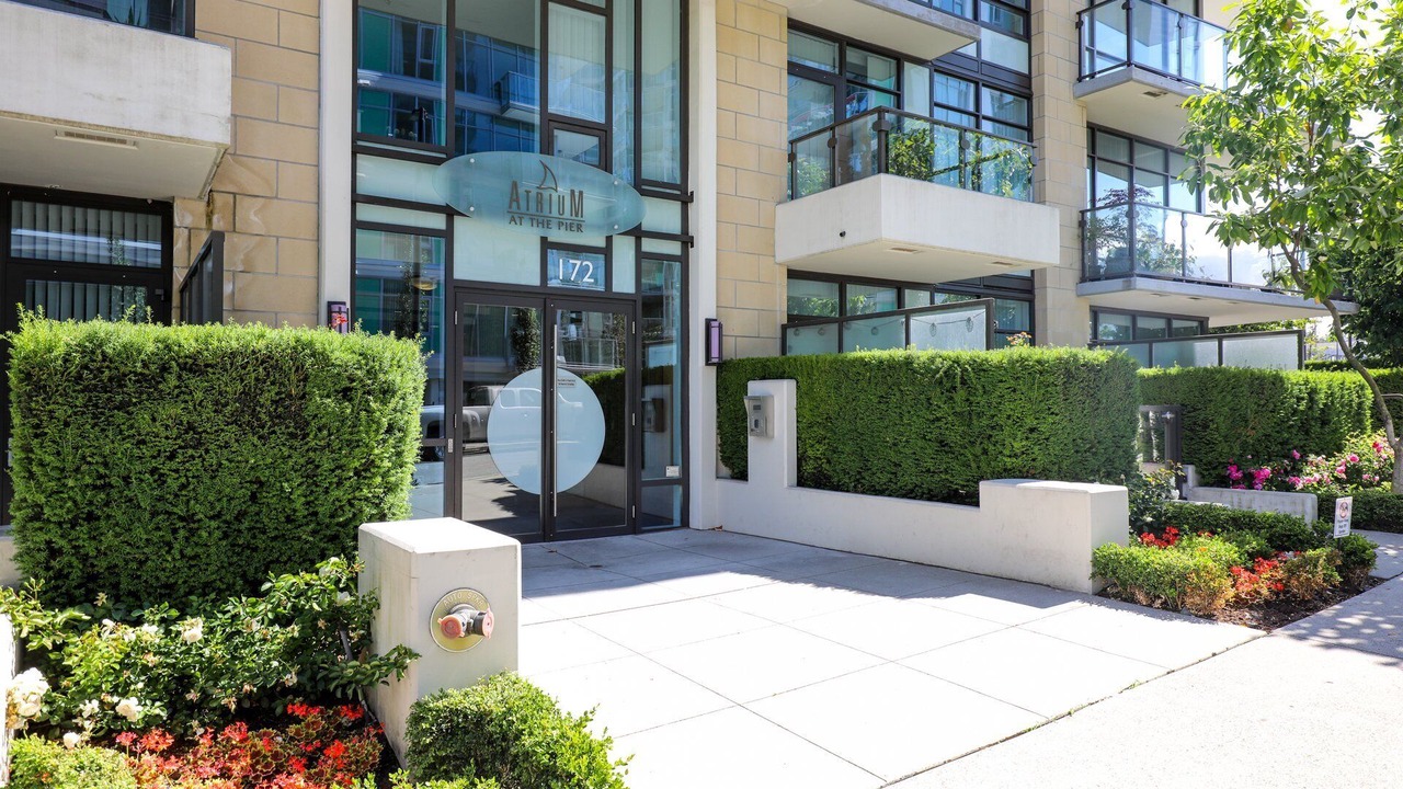 Photo of Outdoor in Lower Lonsdale