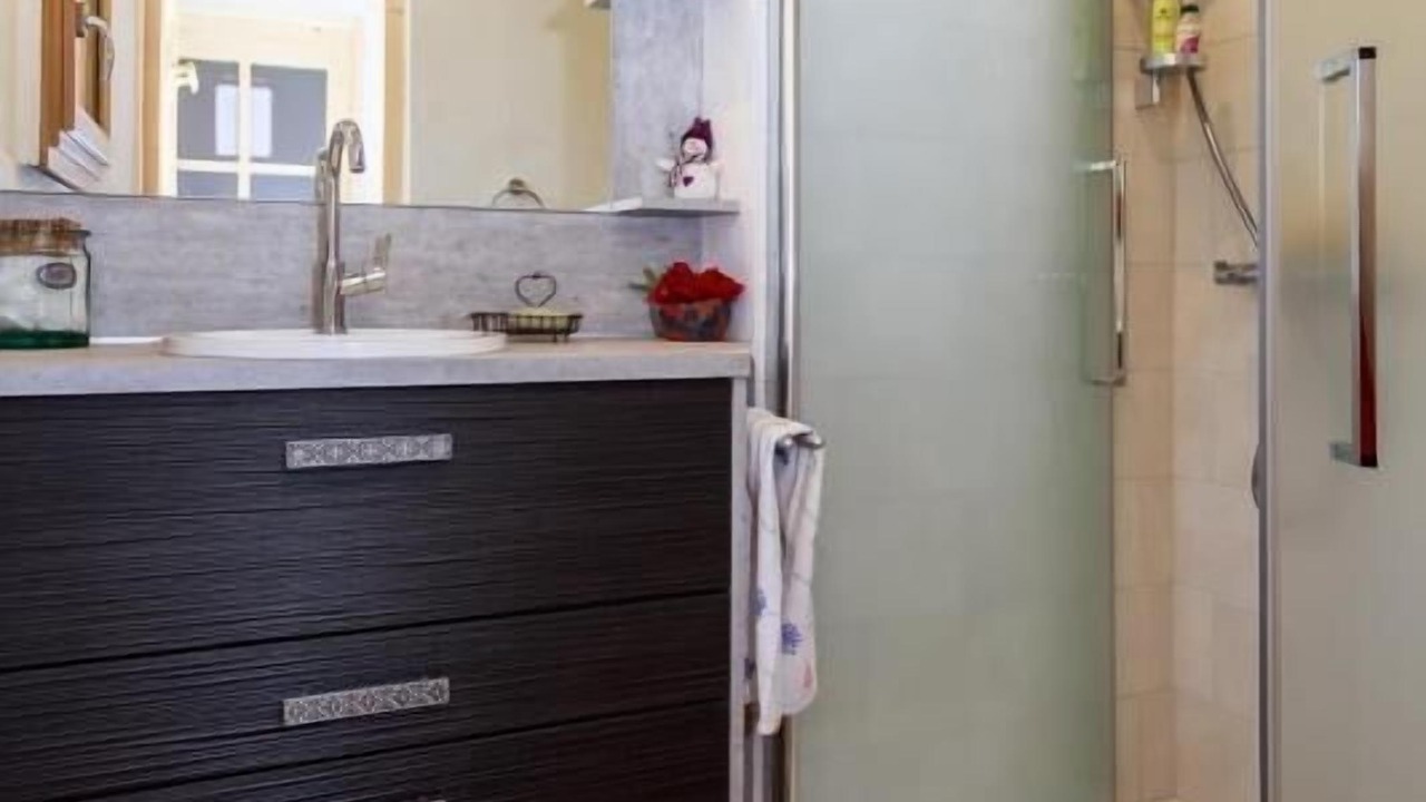 Photo of Bathroom in Saint-Nicolas-la-Chapelle