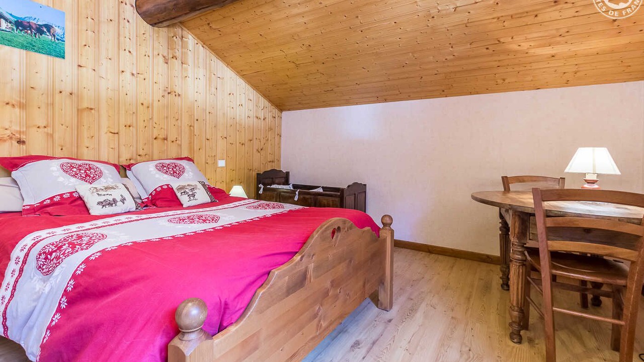 Photo of Bedroom in Hauteluce